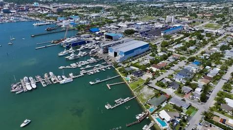 265 E 23rd Street Riviera Beach FL 33404