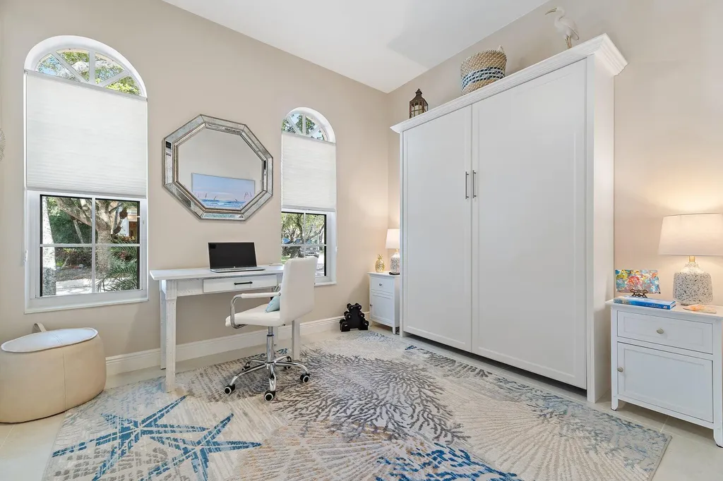 45 Via Verona Palm Beach Gardens FL 33418
