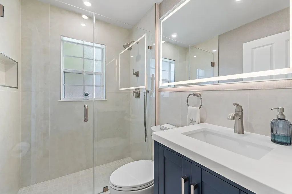 45 Via Verona Palm Beach Gardens FL 33418
