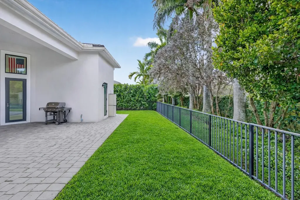 6980 NW 28th Avenue Boca Raton FL 33496