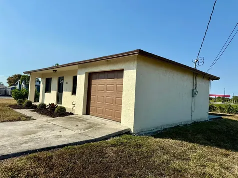 920 NW 4th Street South Bay FL 33493