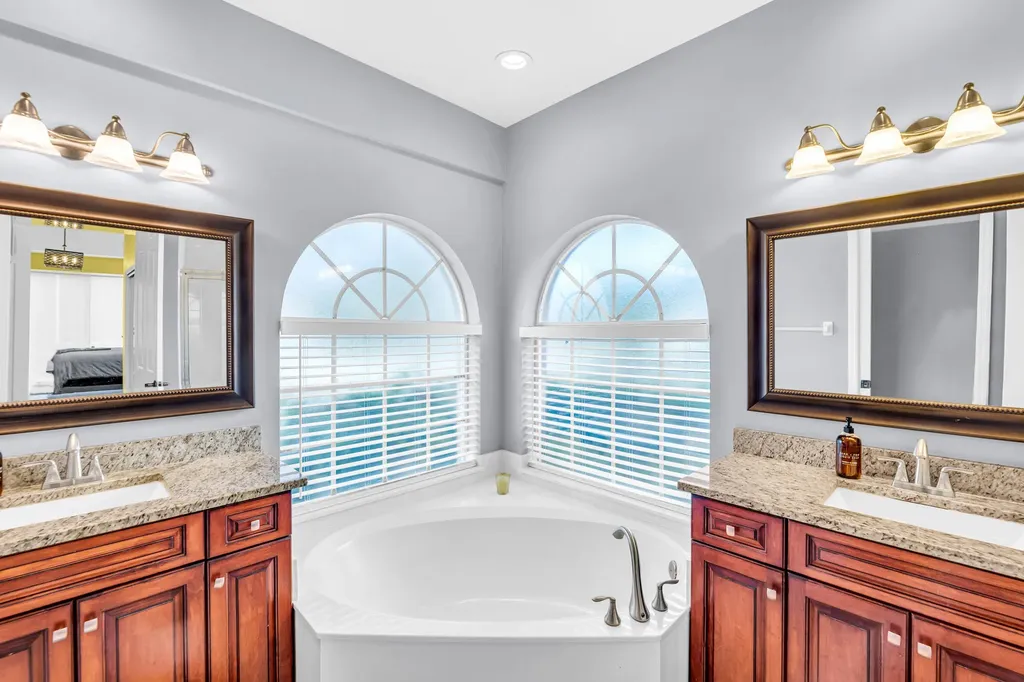 1507 SW Mockingbird Circle Port St Lucie FL 34986