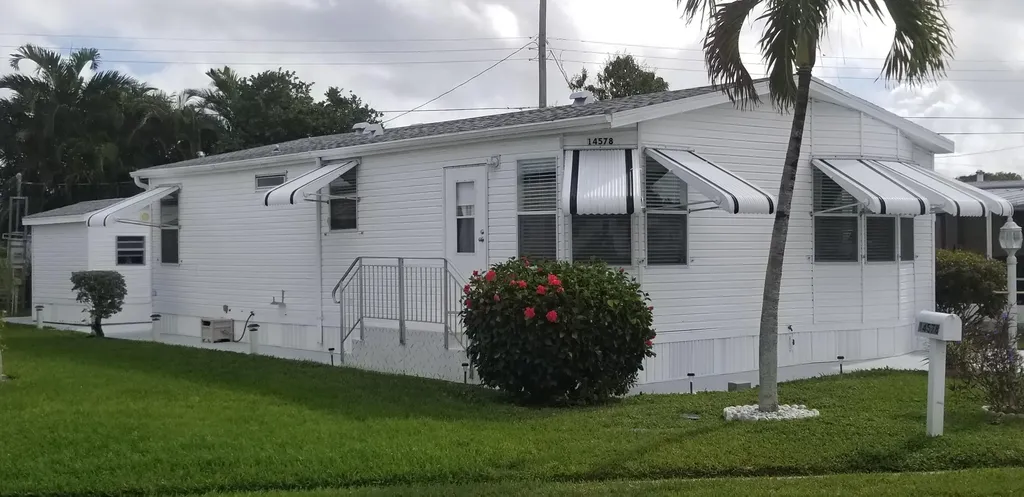 14578 Glenview Drive Delray Beach FL 33445