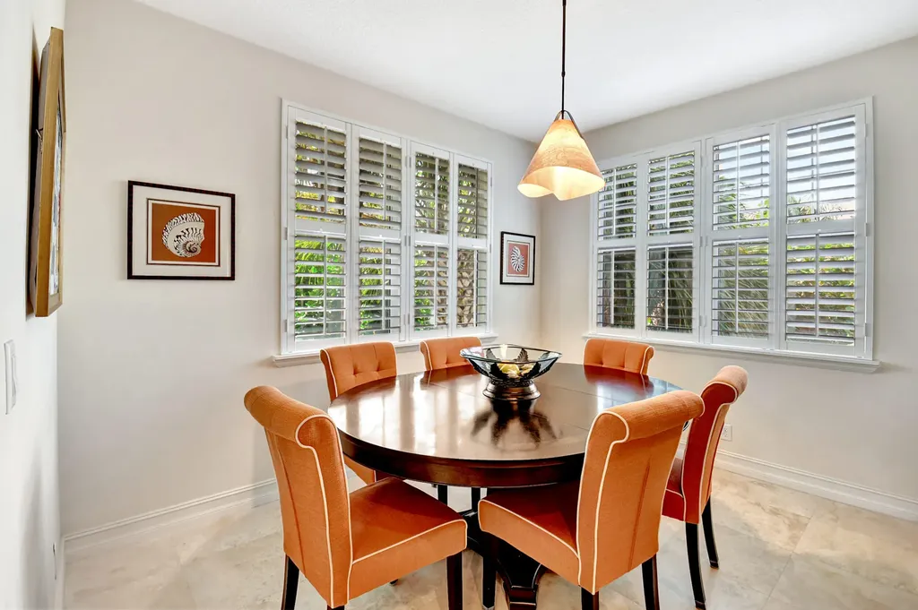 122 SW 1st Avenue Delray Beach FL 33444