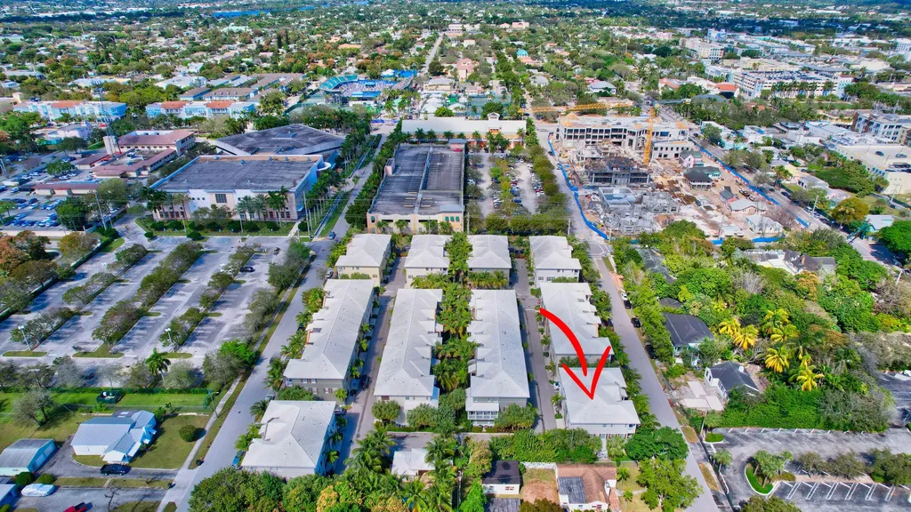 122 SW 1st Avenue Delray Beach FL 33444