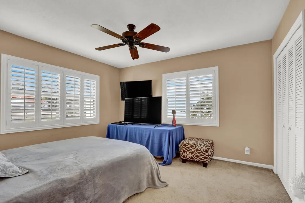 21946 White Pine Terrace Boca Raton FL 33428