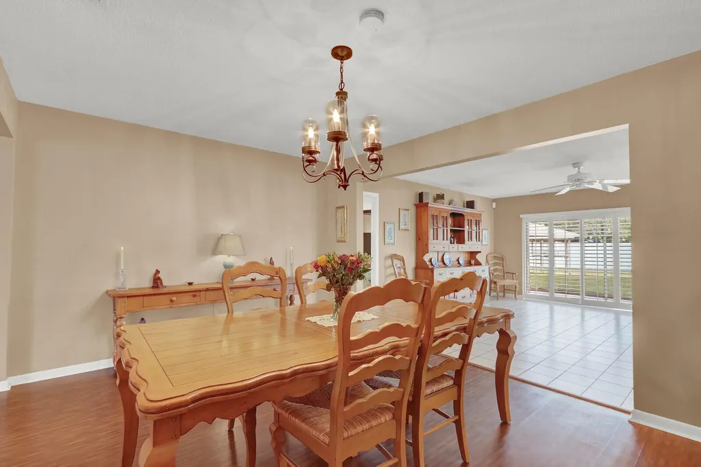 21946 White Pine Terrace Boca Raton FL 33428
