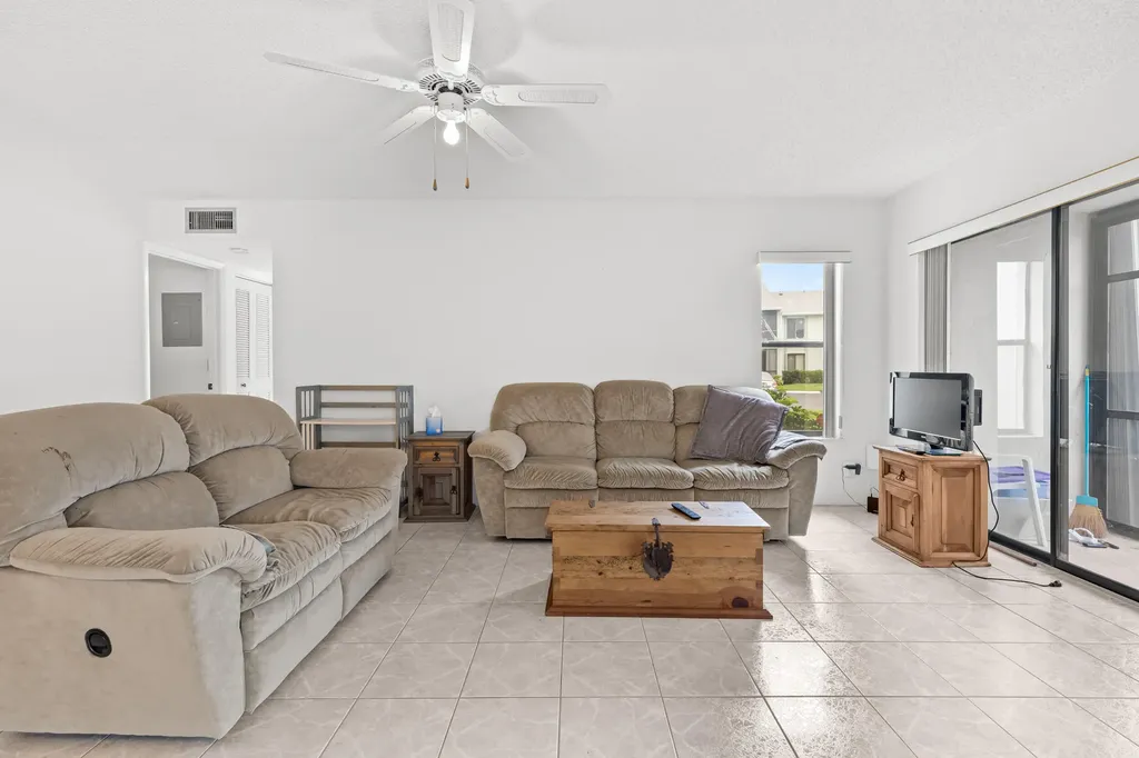 3664 Alder Drive West Palm Beach FL 33417