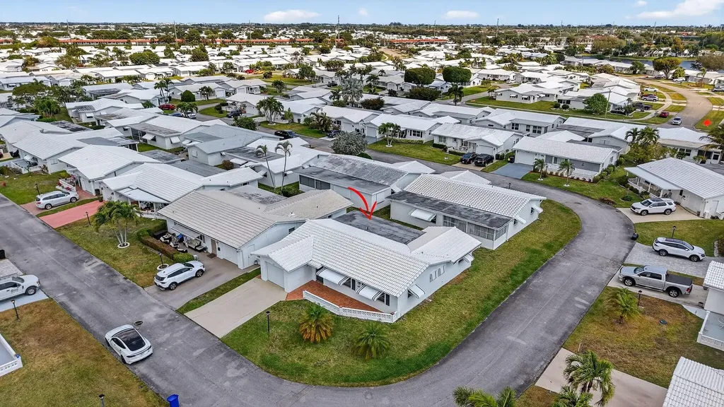 1825 SW 17th Street Boynton Beach FL 33426