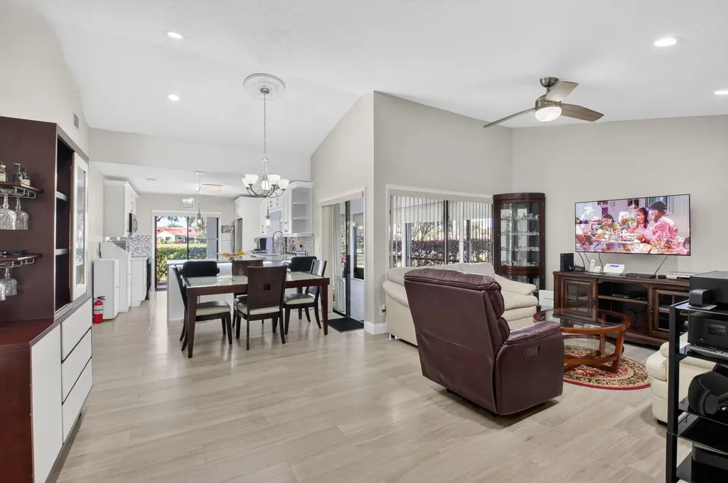 5750 Parkwalk Circle E Boynton Beach FL 33472
