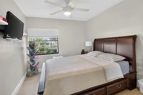 5750 Parkwalk Circle E Boynton Beach FL 33472