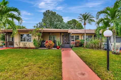 6118 La Palma Lane Delray Beach FL 33484