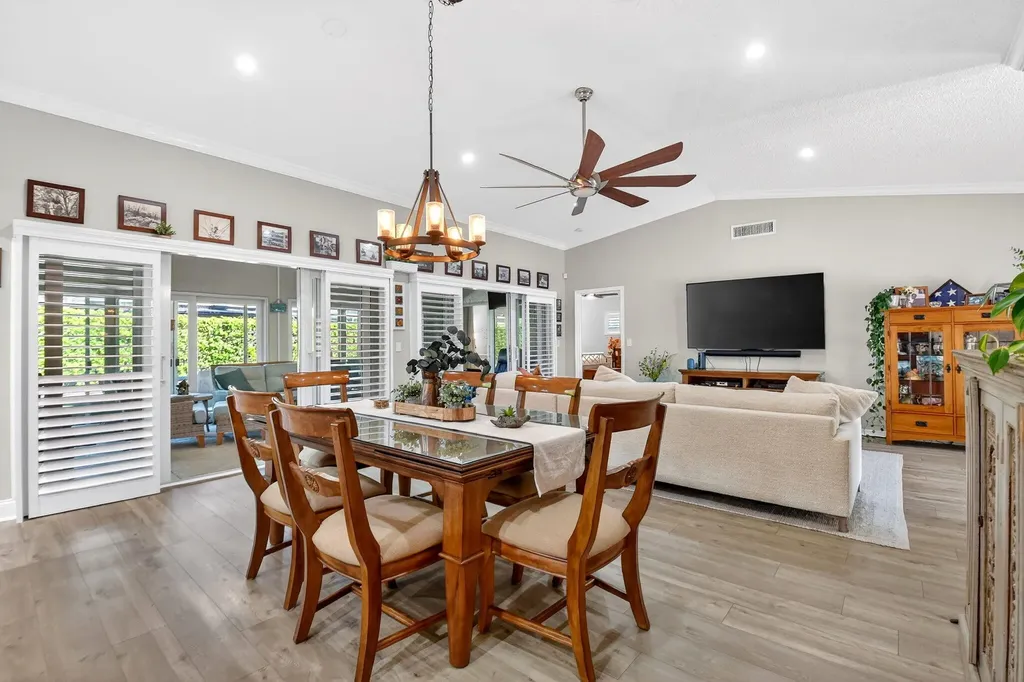 10265 Greentrail Drive N Boynton Beach FL 33436