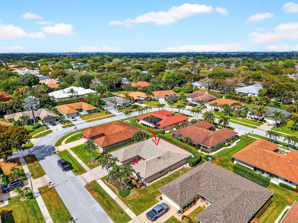 10265 Greentrail Drive N Boynton Beach FL 33436