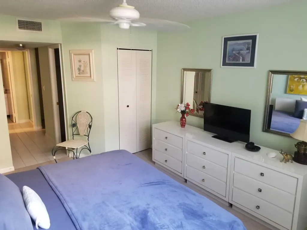3540 S Ocean Boulevard South Palm Beach FL 33480