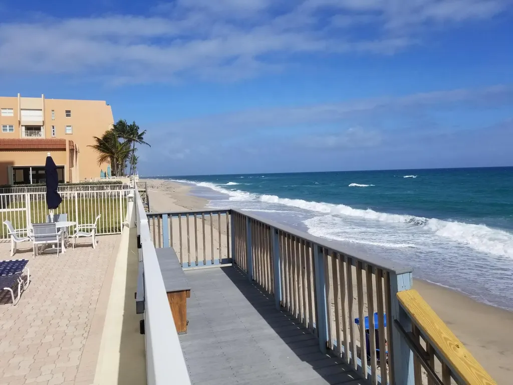 3540 S Ocean Boulevard South Palm Beach FL 33480