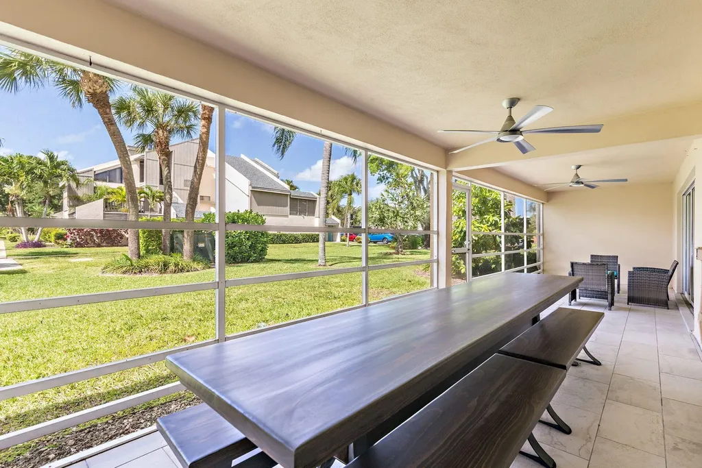 1605 S Us Highway 1 Jupiter FL 33477