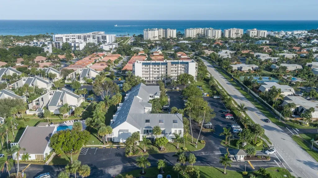 1605 S Us Highway 1 Jupiter FL 33477