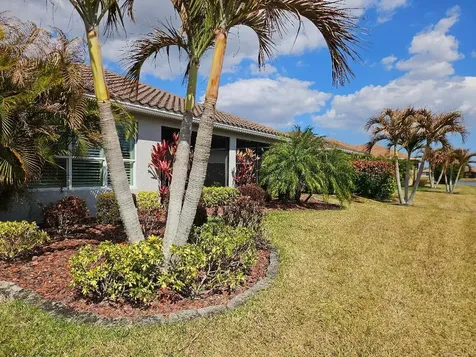 12509 SW Silverwood Avenue Port St Lucie FL 34987