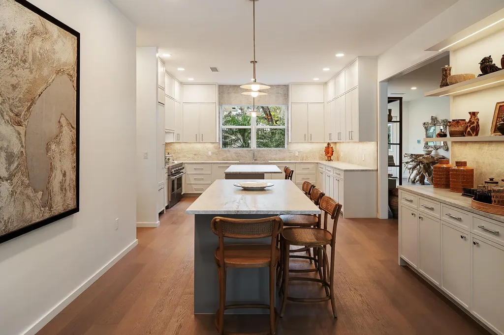 6371 SW 87th Terrace Pinecrest FL 33156