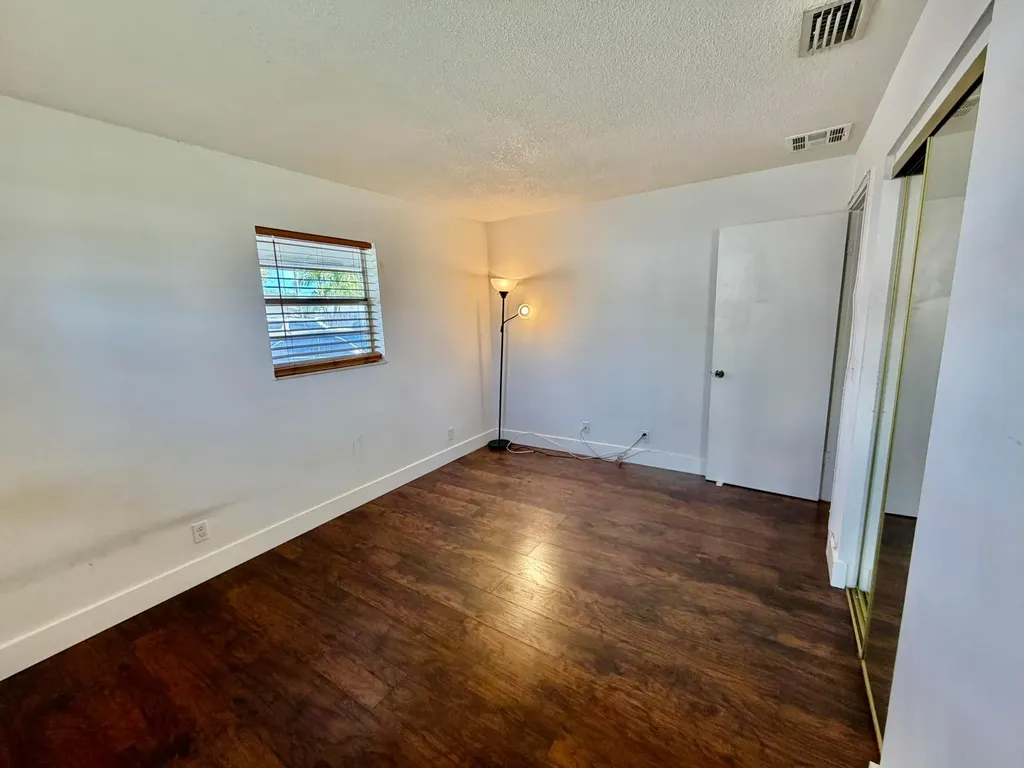 2821 Duke Lane Delray Beach FL 33445
