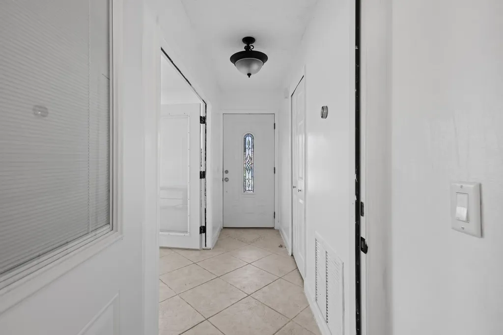 457 SW David Terrace Port St Lucie FL 34953