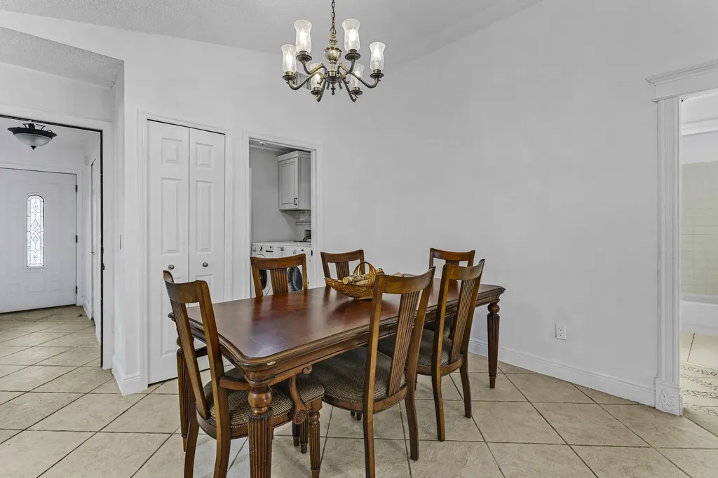 457 SW David Terrace Port St Lucie FL 34953