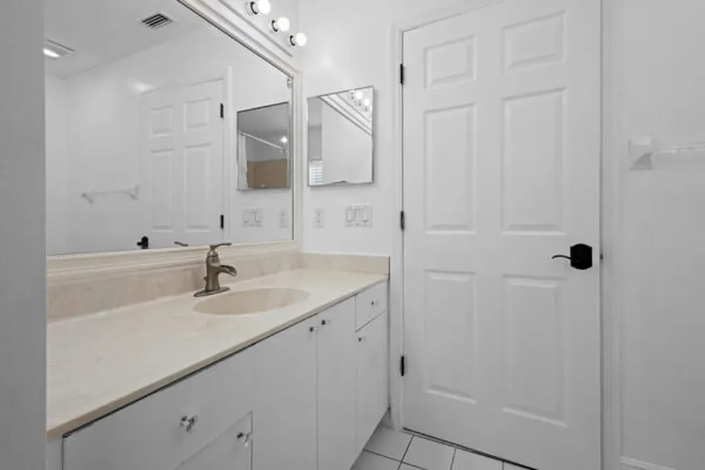 457 SW David Terrace Port St Lucie FL 34953