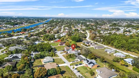 457 SW David Terrace Port St Lucie FL 34953