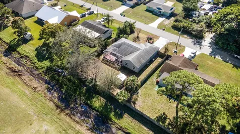 457 SW David Terrace Port St Lucie FL 34953