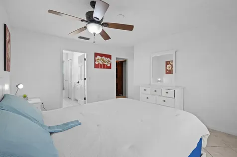 457 SW David Terrace Port St Lucie FL 34953