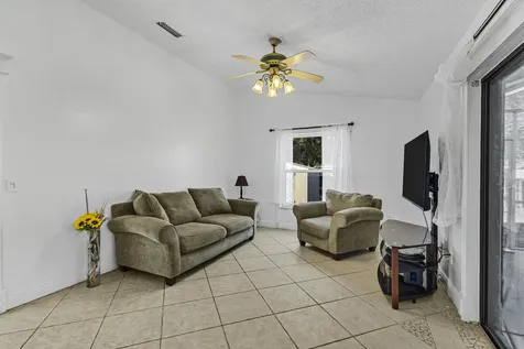 457 SW David Terrace Port St Lucie FL 34953