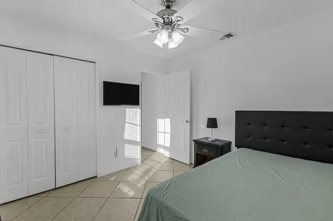457 SW David Terrace Port St Lucie FL 34953