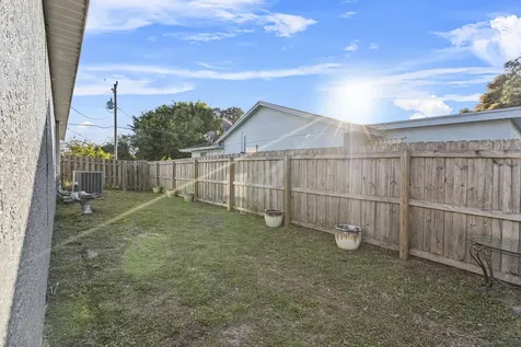 457 SW David Terrace Port St Lucie FL 34953