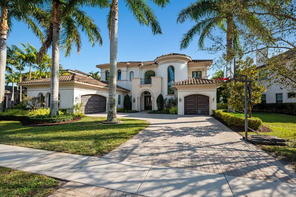 17567 Cadena Drive Boca Raton FL 33496