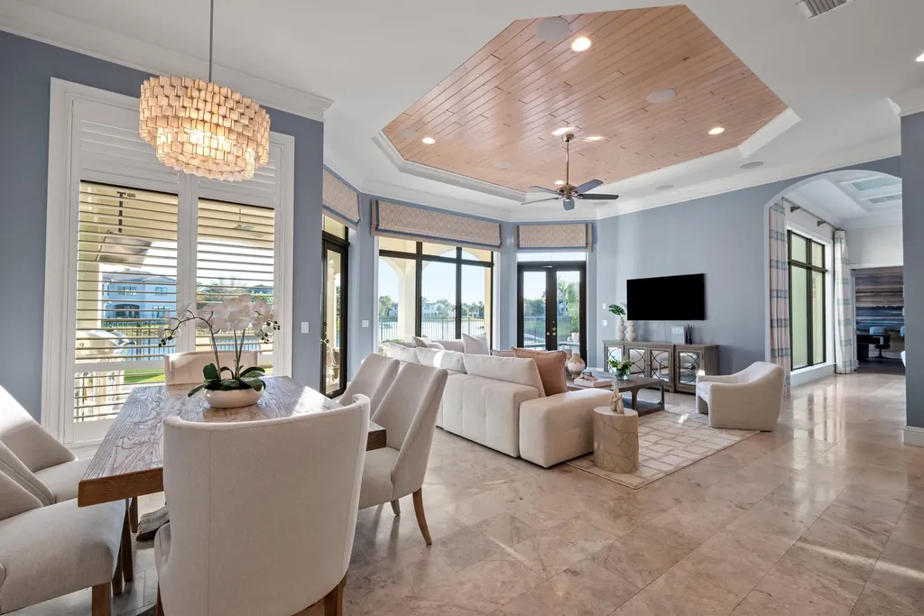 17567 Cadena Drive Boca Raton FL 33496