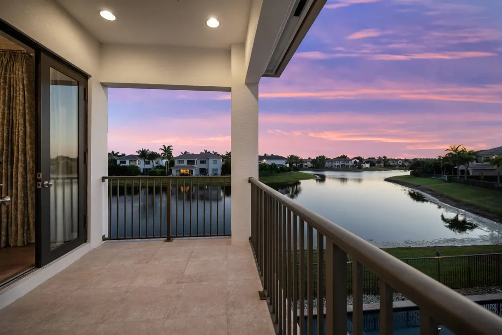 17567 Cadena Drive Boca Raton FL 33496