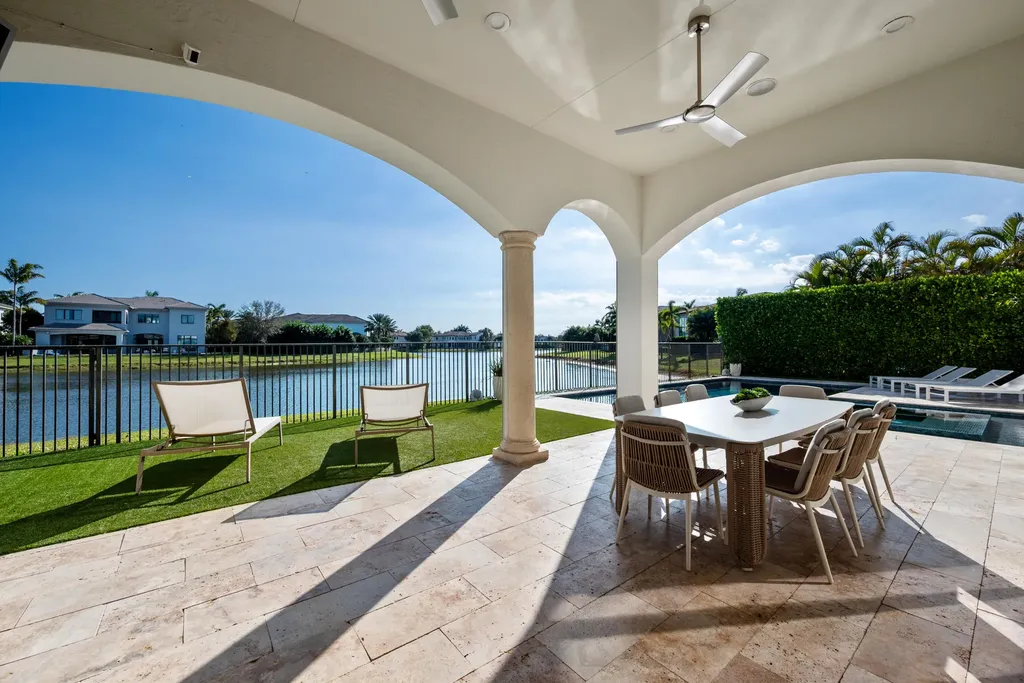 17567 Cadena Drive Boca Raton FL 33496