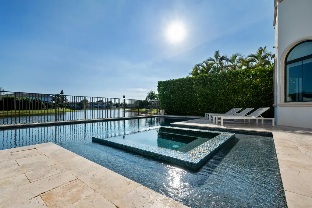 17567 Cadena Drive Boca Raton FL 33496