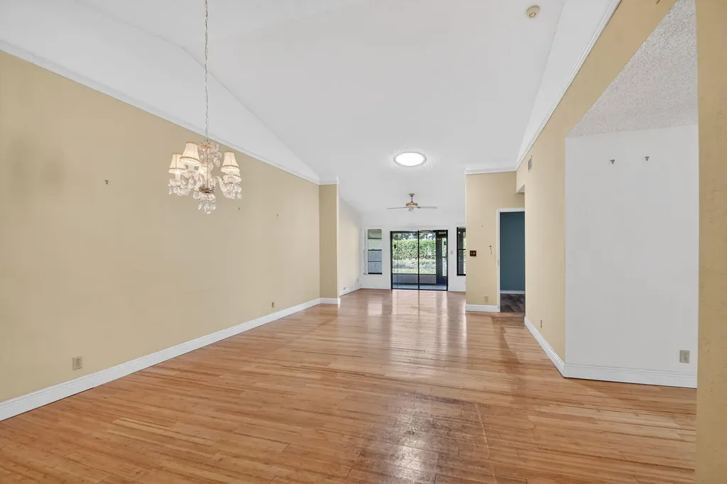 5423 Palm Springs Lane Boynton Beach FL 33437