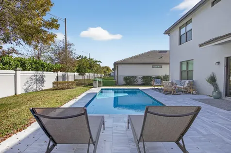 2980 Shortleaf Avenue Lauderdale Lakes FL 33311
