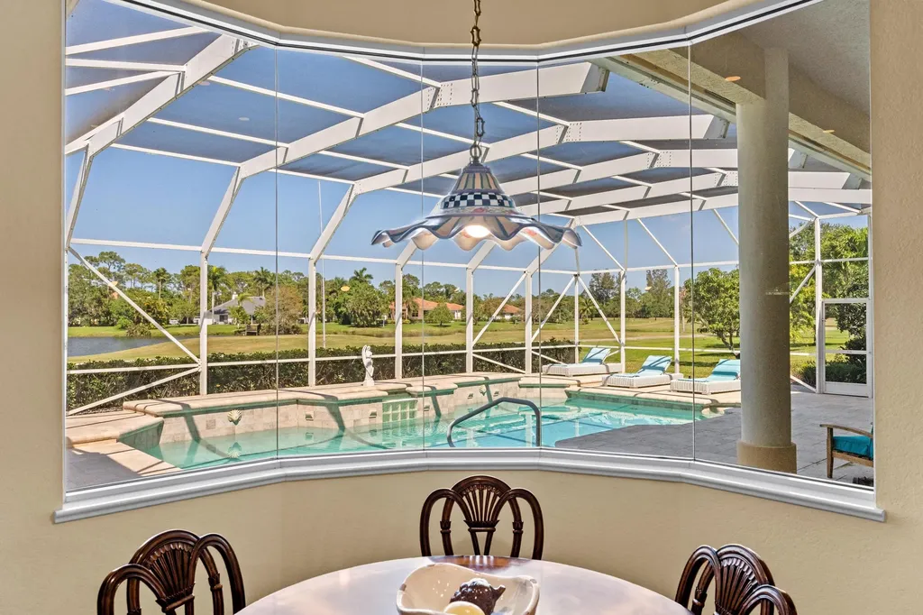8668 Marlamoor Lane Palm Beach Gardens FL 33412