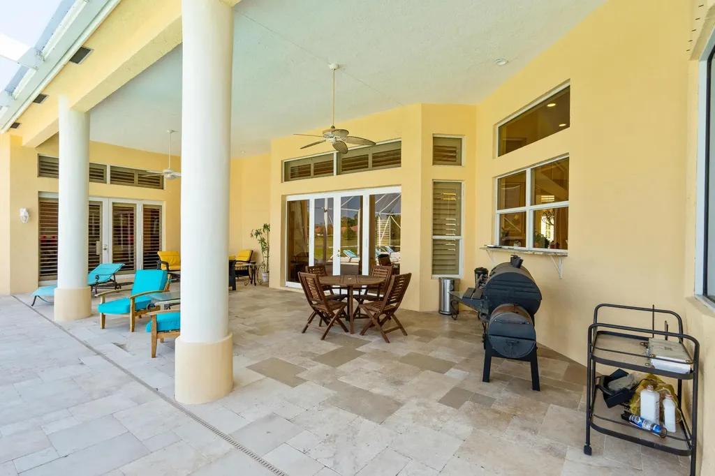 8668 Marlamoor Lane Palm Beach Gardens FL 33412