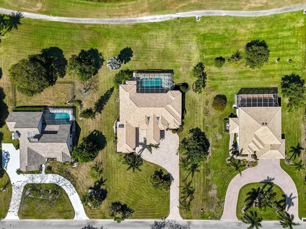 8668 Marlamoor Lane Palm Beach Gardens FL 33412