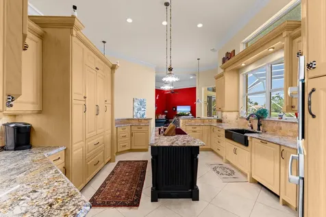 8668 Marlamoor Lane Palm Beach Gardens FL 33412