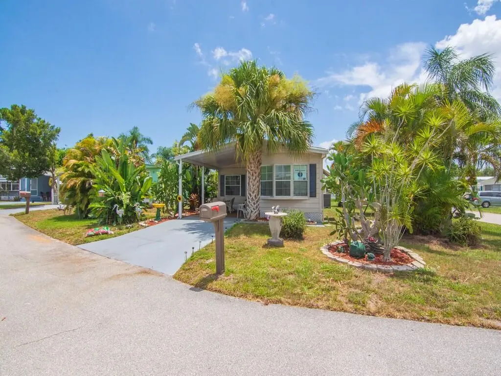 1 Castilla Lane Port St Lucie FL 34952