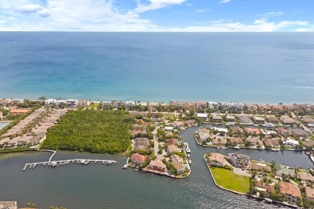 4102 S Ocean Boulevard Highland Beach FL 33487