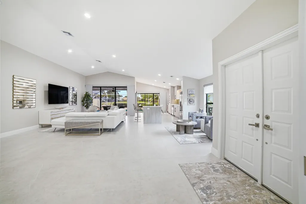 10861 White Aspen Lane Boca Raton FL 33428