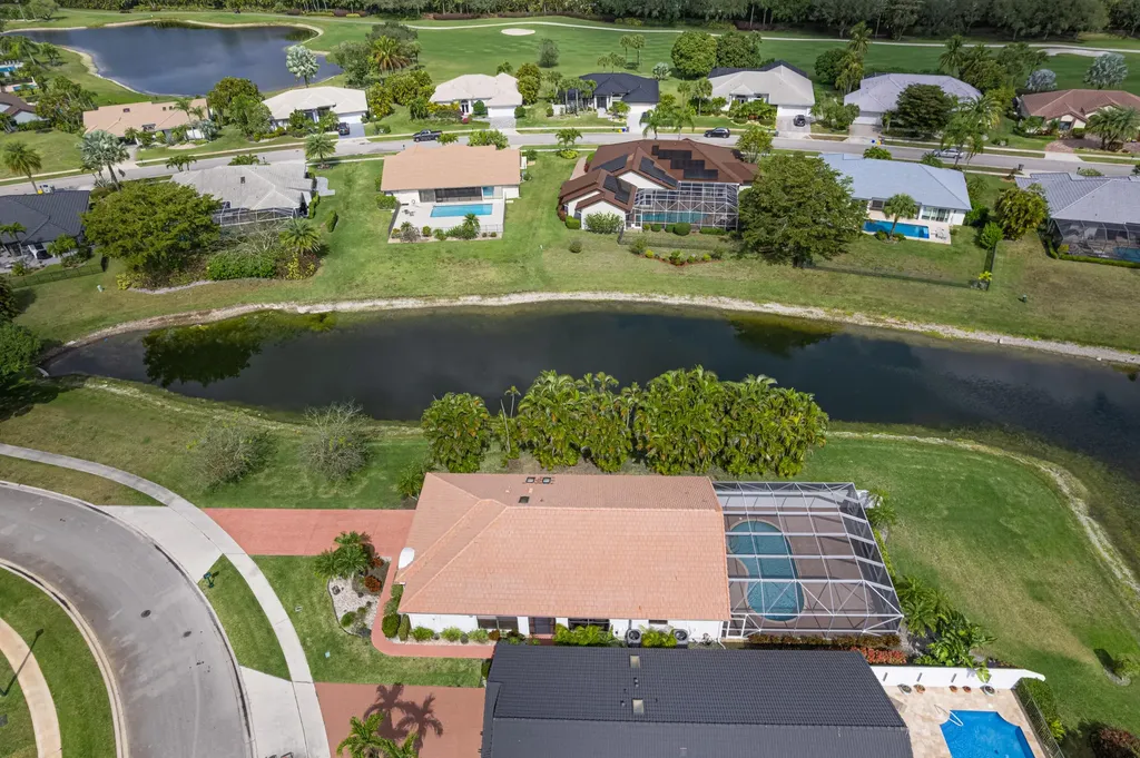 10861 White Aspen Lane Boca Raton FL 33428