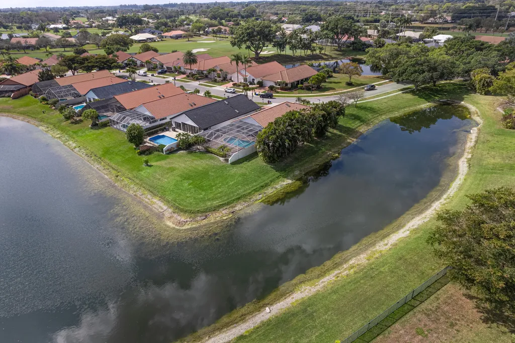10861 White Aspen Lane Boca Raton FL 33428